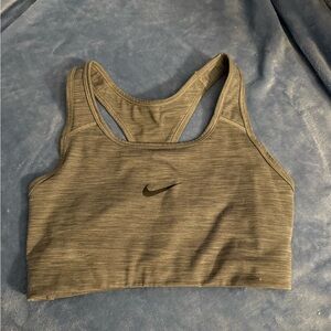 Women’s medium Nike sports bra